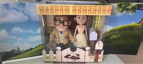 Pixar Carl and Ellie doll set