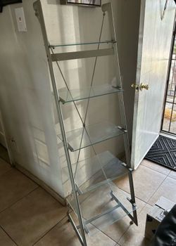 Glass shelf