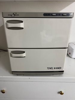 Towel warmer