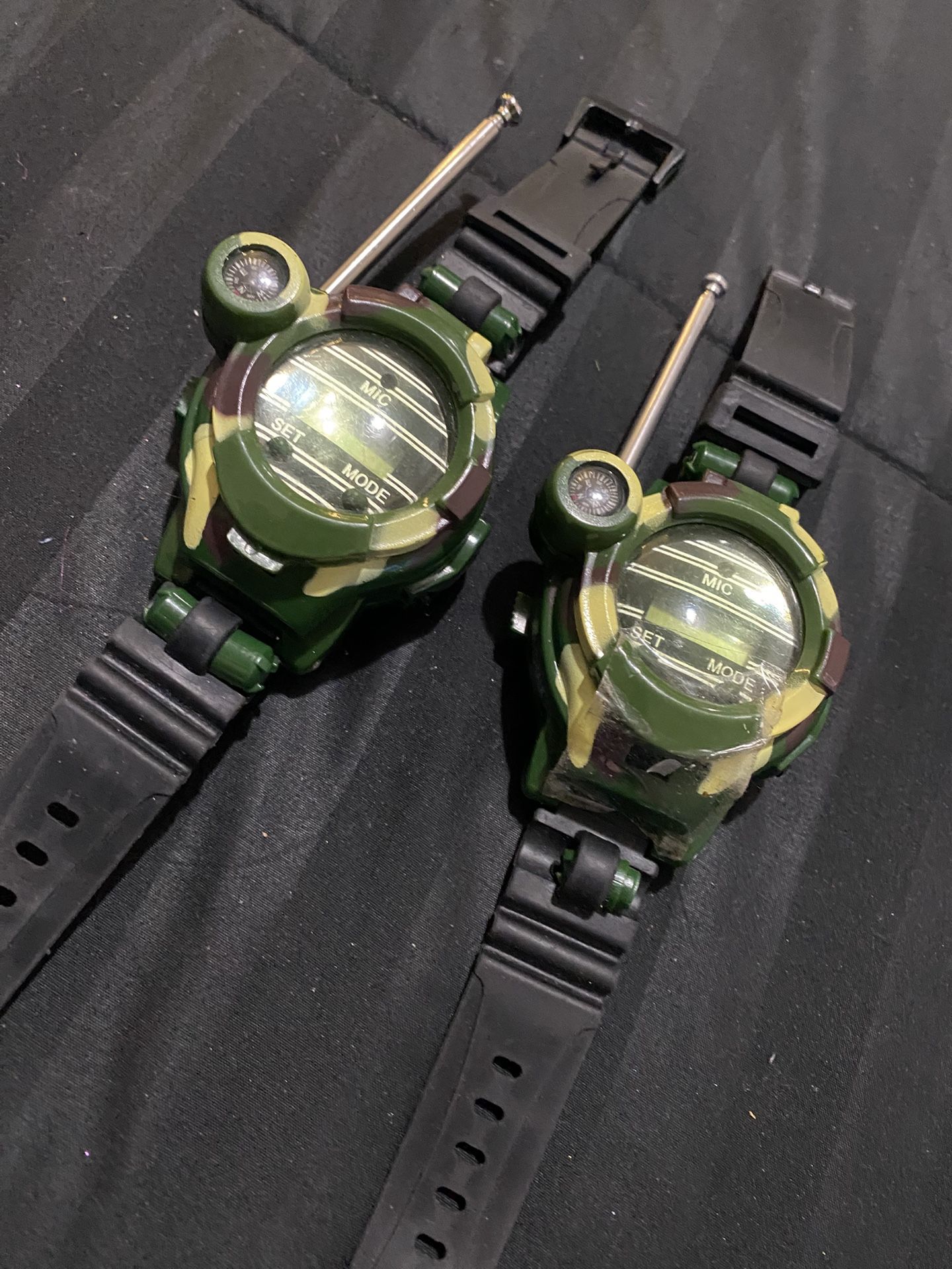 Walkie talkies