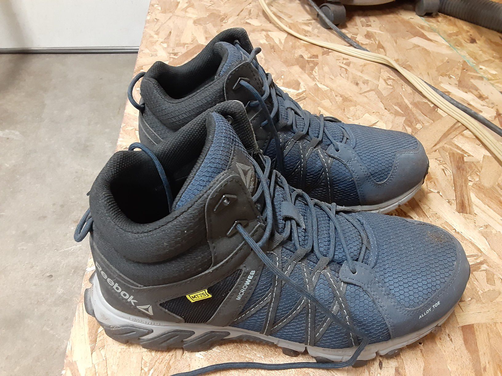 Reebok alloy toe work or hiking boots