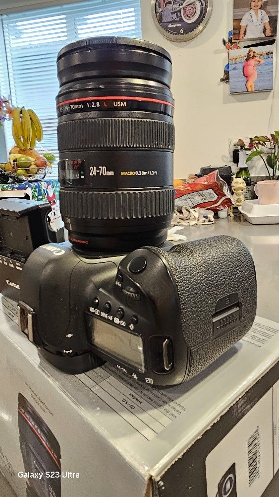 Canon EOS 5D MARK IV+ lens 24 70 for Sale in Los Angeles, CA - OfferUp