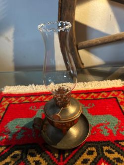 QUINQUE ANTIGUO DE METAL Y CRISTAL