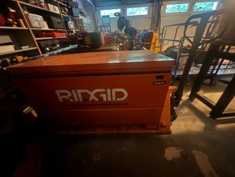 RIDGID Jobsite Storage Chest