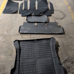 Original Tesla Cloth And Rubber Mats Plus Trunk Mat