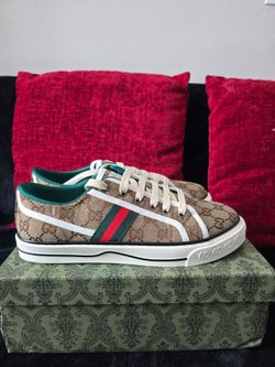 Gu shoes Size 11