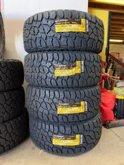 35x12.50R22LT Set Of 4 Headway R/T New Tires