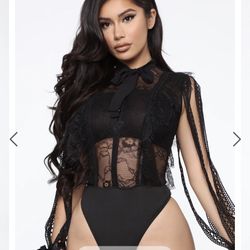 Fashion Nova Lace Bodysuit 