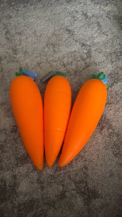 SQUISHY CARROT