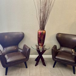 Accent Chairs by Coaster Fine Furniture