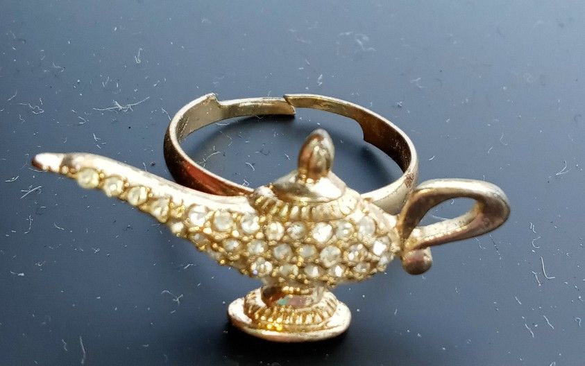 Gold Aladdin Ring
