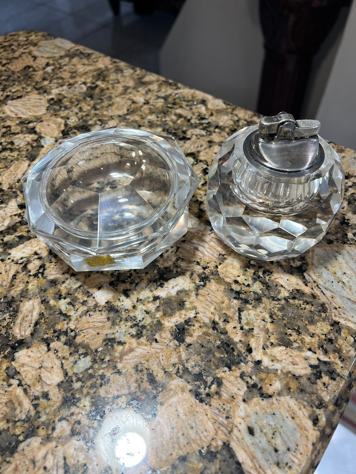 Superior Quality Hand Cut Jewelry Holder And Fluid Lighter