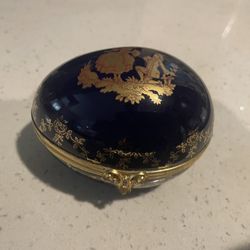 Limoges  egg 4 inches