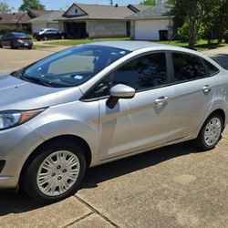 2017 Ford Fiesta