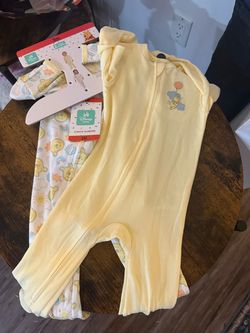 Baby clothes  brand new saze  9 months