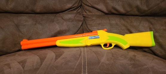 Buzzbee Gunsmoke
