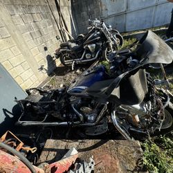 2005 Harley Road Glide FLTRI Motorcycle Bike