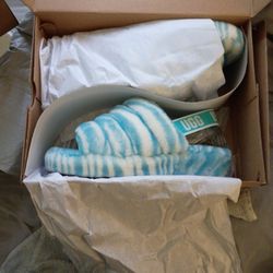 Blues Zebra Ugg Slides
