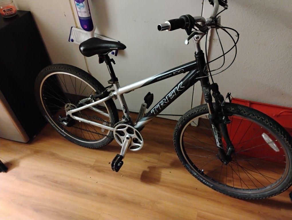 Trek Navigator 100
