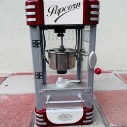 Nostalgia RKP630 Retro 2.5-Ounce Kettle Popcorn Maker