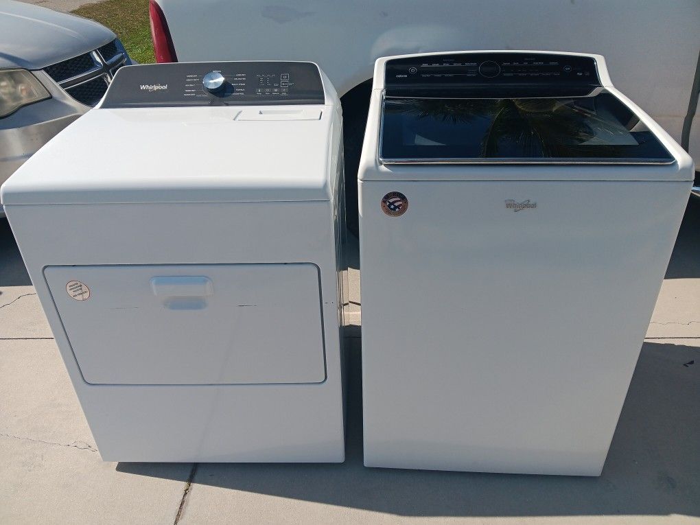Whirlpool Washer Dryer Set Almost New