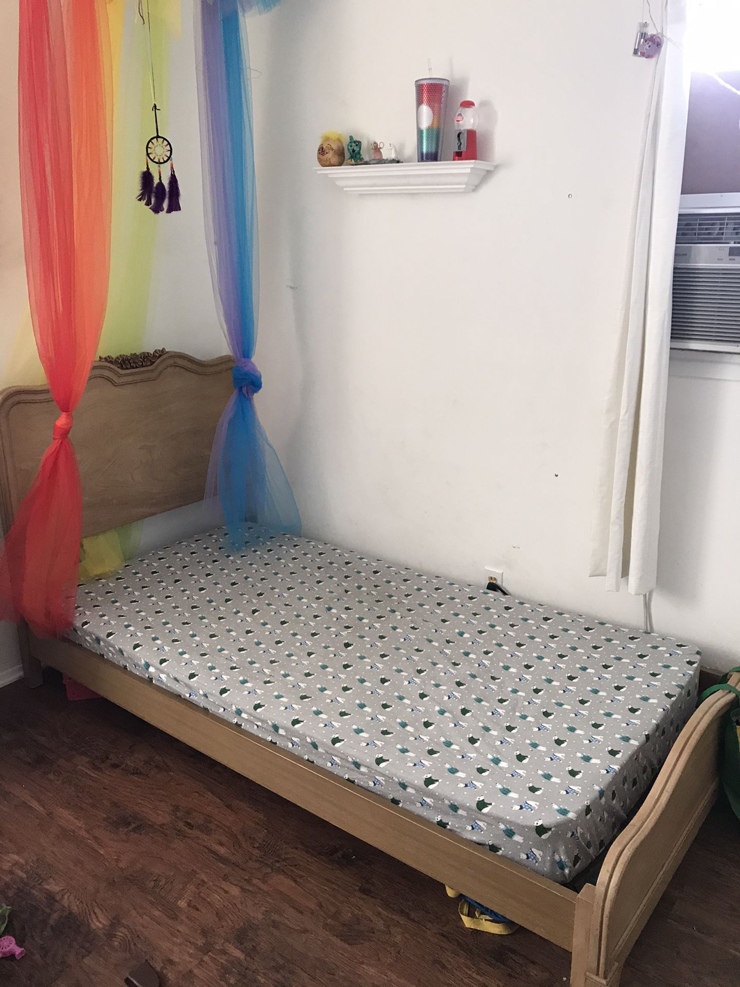 Free bed frame twin