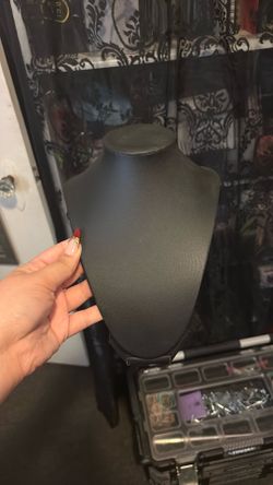 Necklace stands