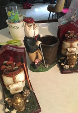 GOLF FANS" book shelf holder and pen/pencil cup bull dog