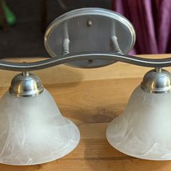 Lights With LED Bulbs