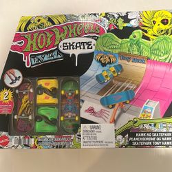 Hot Wheels Skate