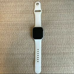 Apple Watch Series SE 2nd Gen 44mm 