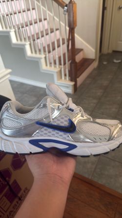 Nike v5 runners