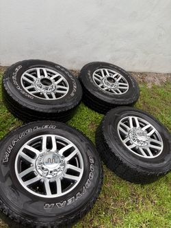 8 lug wheels