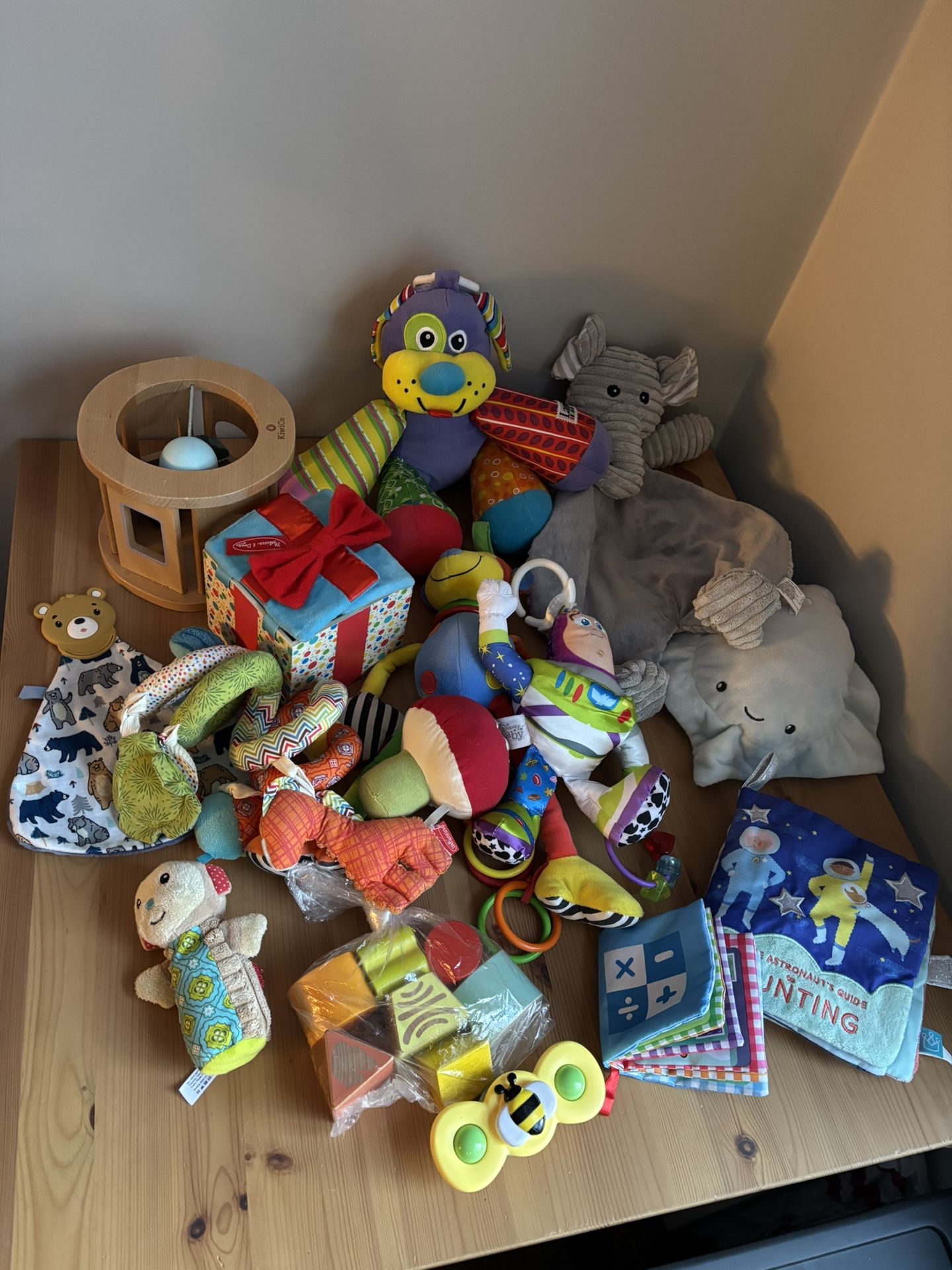 Baby Educational Developmental Play Toy Huge Lot Nice Variety