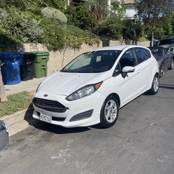 2014 Ford Fiesta SE 4 cyl 1.6l Hatchback