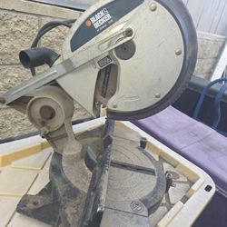 10" Black & Decker Miter Saw