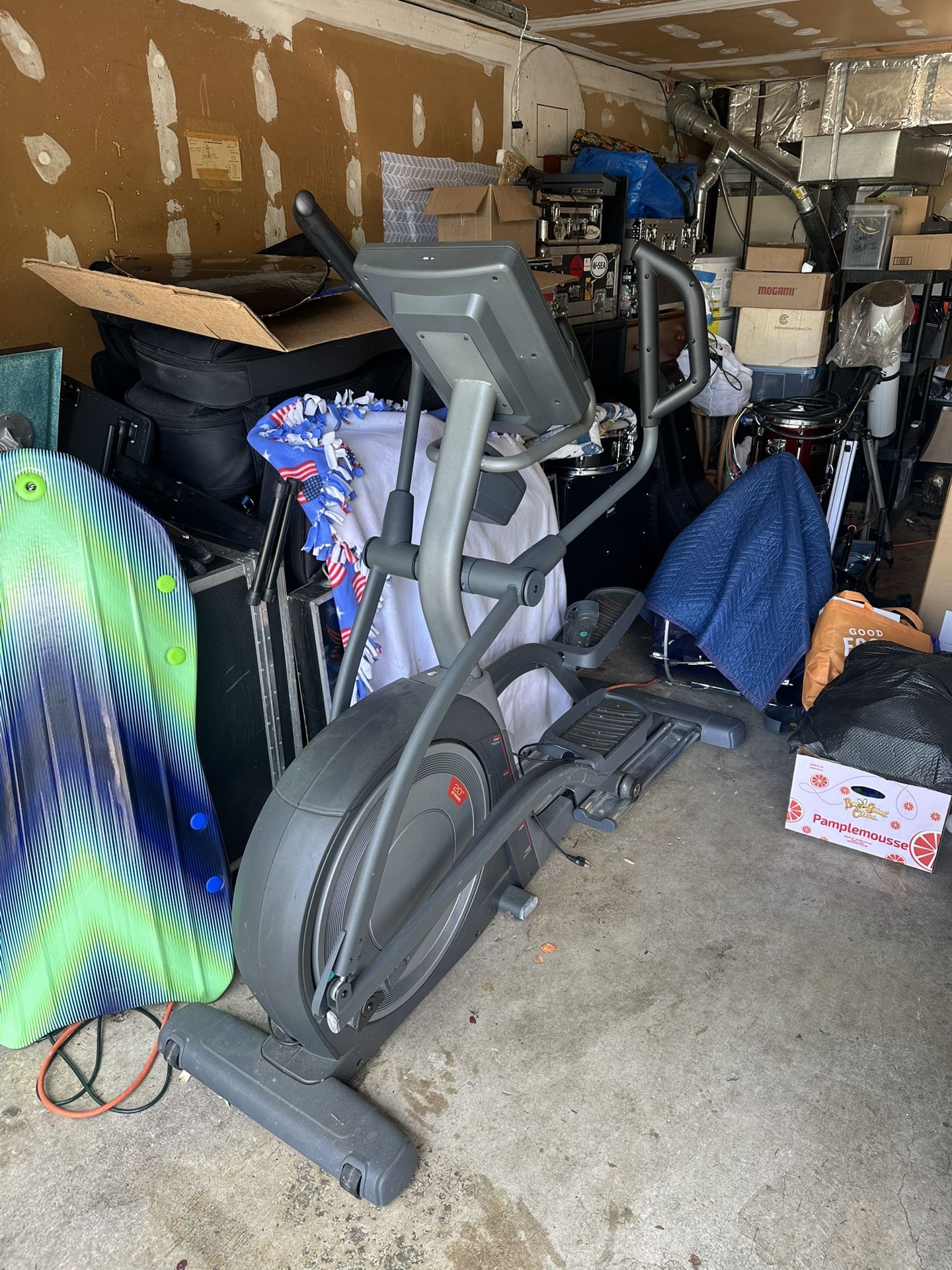 FreeMotion Elliptical Machine