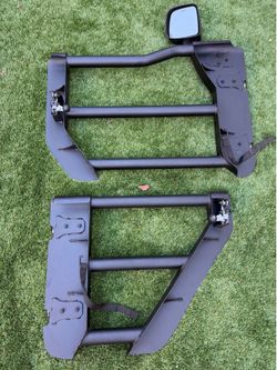 FOR SALE: Jeep Wrangler JL / Gladiator Tube Doors (Set of 4)