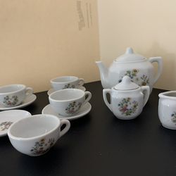 Mini tea set