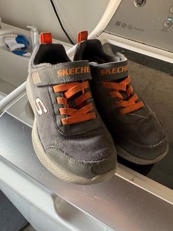 Kids Skechers velcro sneakers size 2