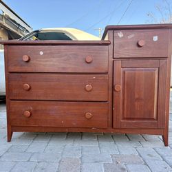 Solid Wood Baby Changing Table / Dresser – Super Sturdy