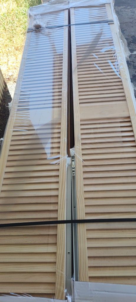NEW Louver shutter doors Bi Fold 24" x 80" Brand NEW