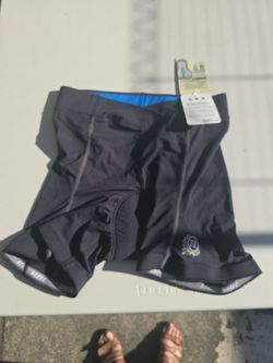 Novara Womens padded bicycle shorts