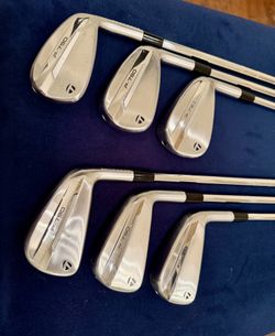 Taylormade P790 Iron set 5-P KBS Tour Lite Shaft