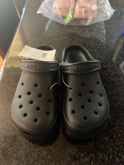 Black crocs