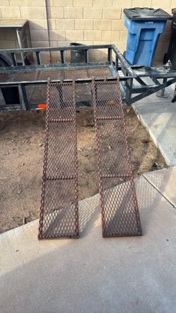 Metal Loading Ramps – Pair