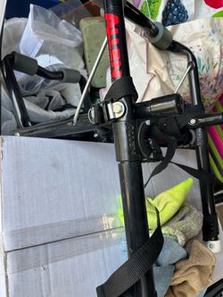 Allen sports trunk mounted bike rack .