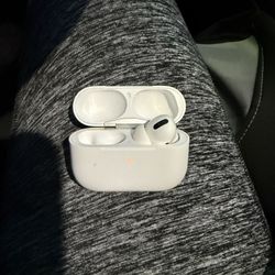 AirPods Pro  With Only Right AirPod (1st Generation With Lighting Cord)