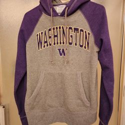 UW sweatshirt Women's Small 