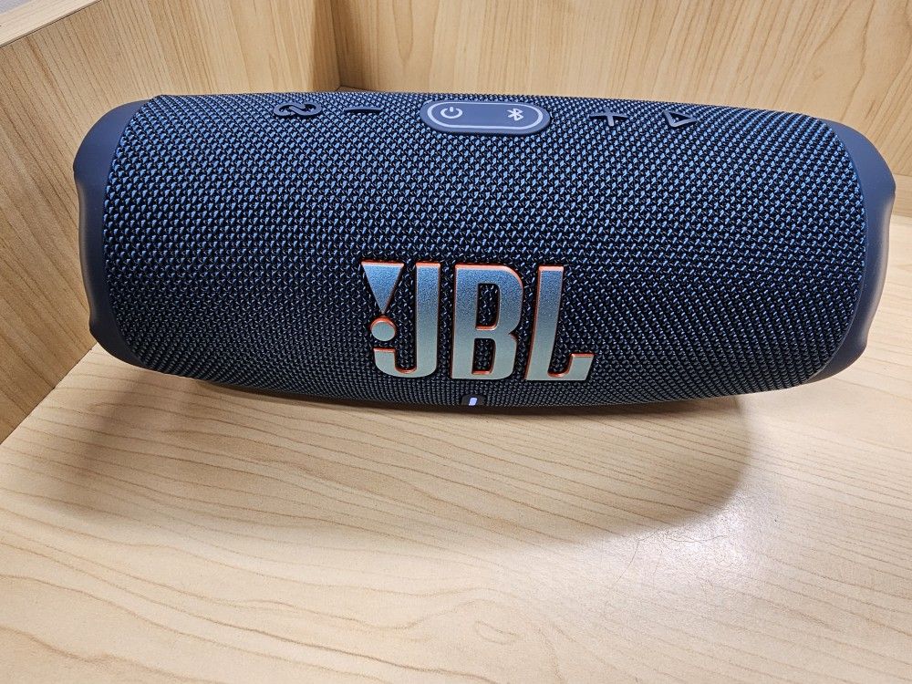 JBL Charge5 100% AUTHENTIC. Live Your Life With Music. Store Pick Up Only..